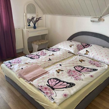 Apartment Siofok, Lake Balaton 1 ภายนอก รูปภาพ
