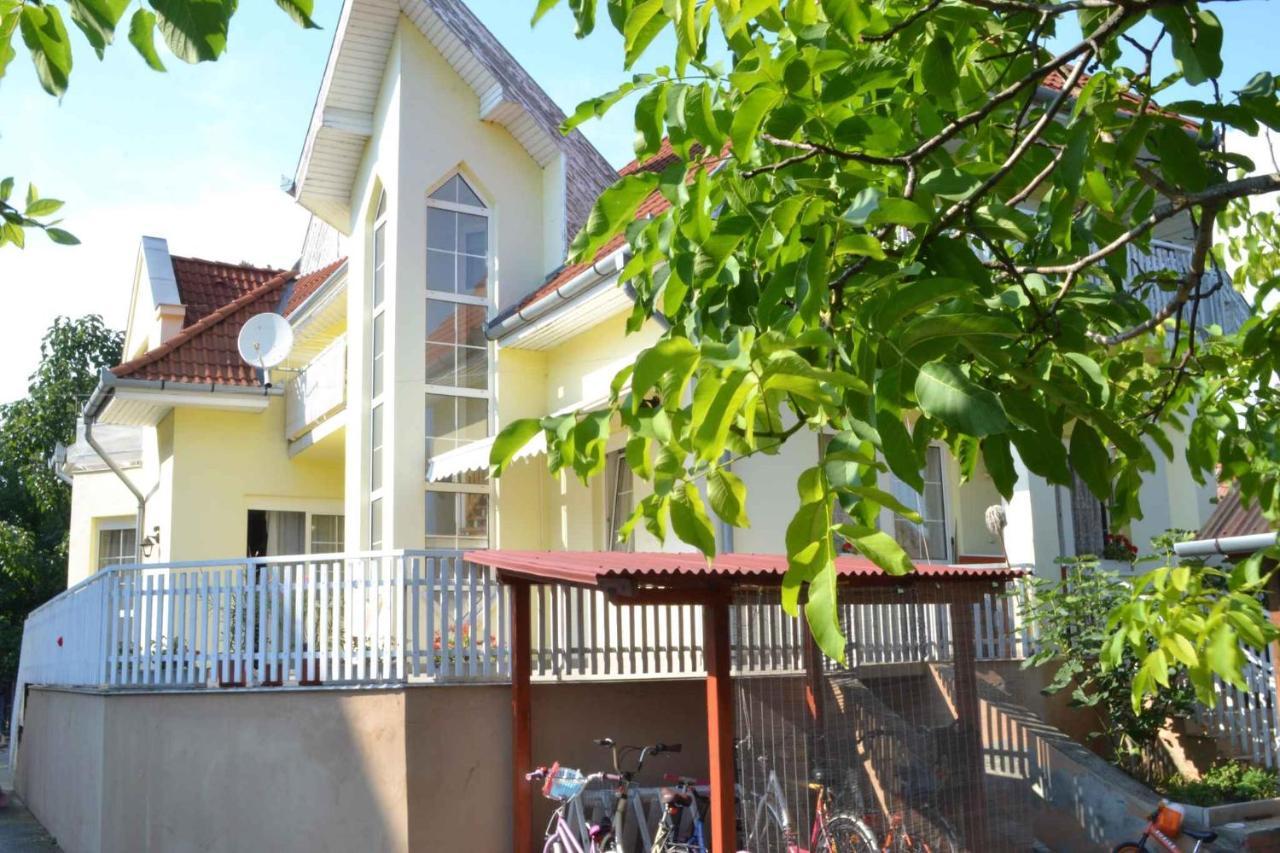 Apartment Siofok, Lake Balaton 1 ภายนอก รูปภาพ